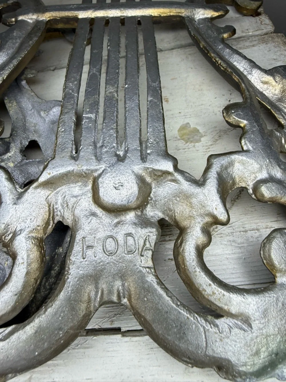 N/A vintage iron